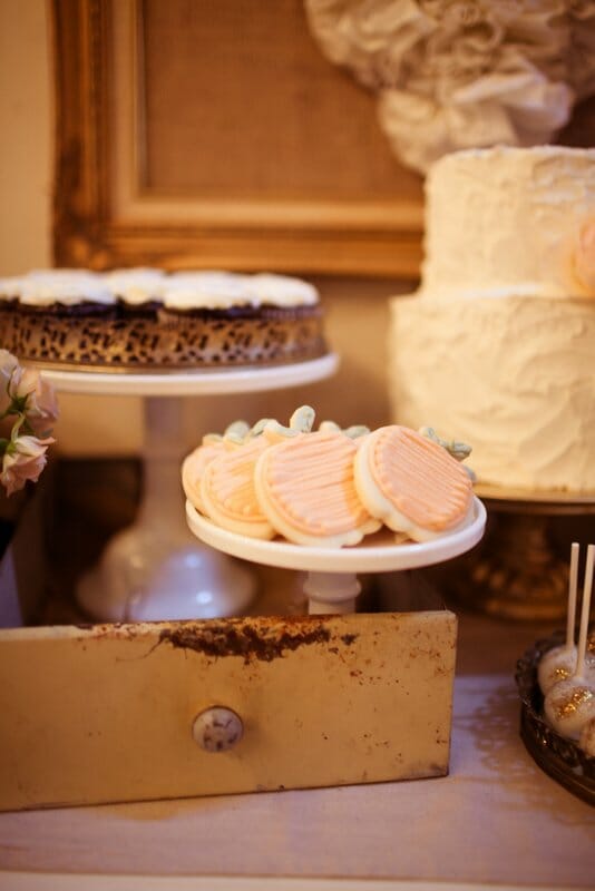 Buttercream, Burlap, & Ruffles | Wedding Dessert Table | dessert table ideas | wedding dessert ideas || JennyCookies.com #weddingdesserts #desserttables #weddings
