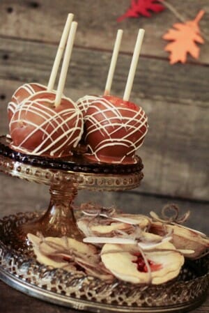 Falling in Love Fall Dessert Table | fall dessert table ideas | fall dessert tables | fall dessert ideas | fall party ideas | ideas for a fall party | fall themed parties | fall themed dessert tables | how to decorate a fall dessert table || JennyCookies.com