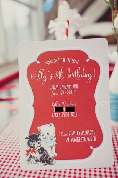 Ally Cat is 8 | Vintage Kitten Party | kids birthday party ideas | kitten themed party ideas | girls birthday party ideas | fun birthday party ideas || JennyCookies.com #kidsbirthdayparty #kidspartyideas #kittenthemedparty