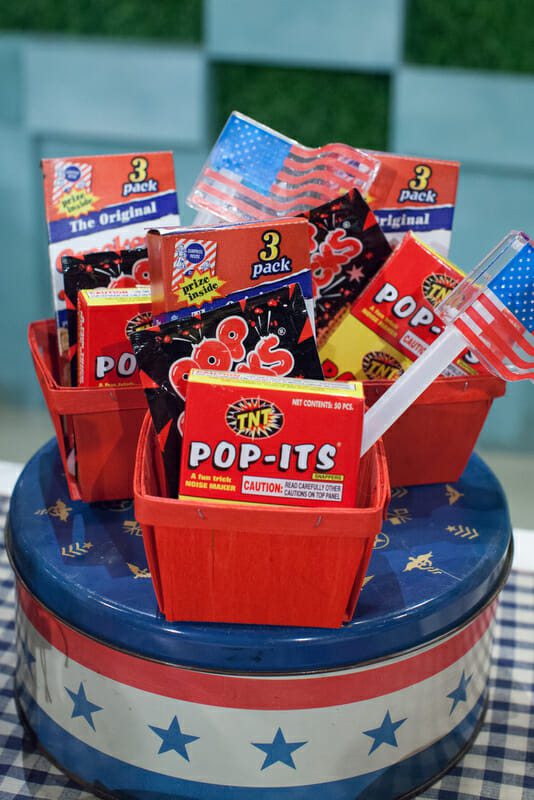 4th of July Entertaining Ideas | fourth of July party ideas | July 4th party ideas || JennyCookies.com #summer #parties #entertaining #july4th #fourthofjuly #4thofJuly #july4thparties
