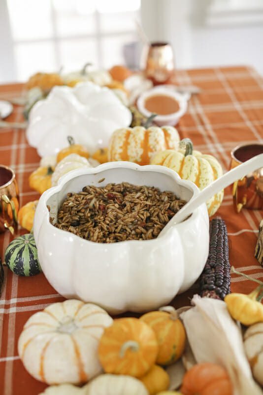 How to Host a Fall Ladies Lunch | Flower Arranging Party | fall lunch parties | fall party ideas | ladies party ideas | party ideas for women | fall themed adult party ideas | how to host a fall party | how to host a flower arranging party | learn how to arrange flowers | fall entertaining tips | fall entertaining ideas || JennyCookies.com
