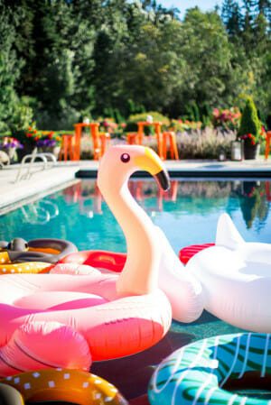 How To Host a Summer Favorite Things Party