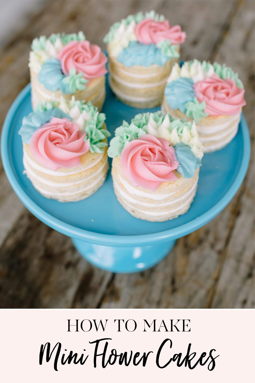 https://jennycookies.com/wp-content/uploads/2017/05/how-to-make-mini-flower-cakes-2.jpg