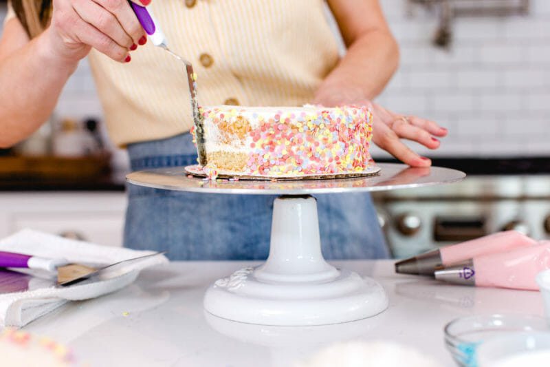 How To Transform A Store Bought Cake - Jenny Cookies