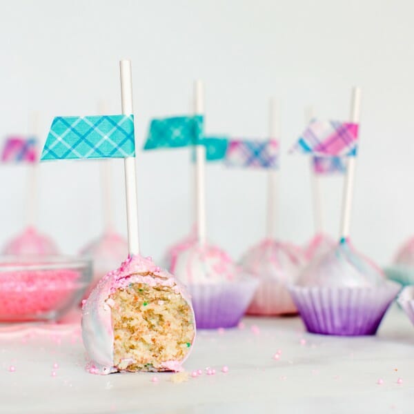 How to Make Marbled Cake Pops