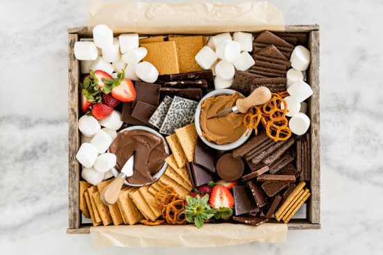 How to Create the Ultimate S’mores Board - Jenny Cookies