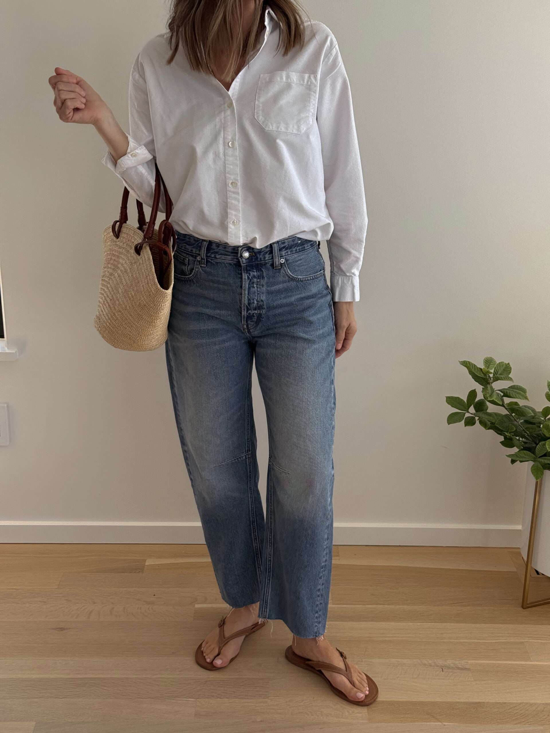 These Madewell Jeans Are Everywhere.  Here’s How to Style Them