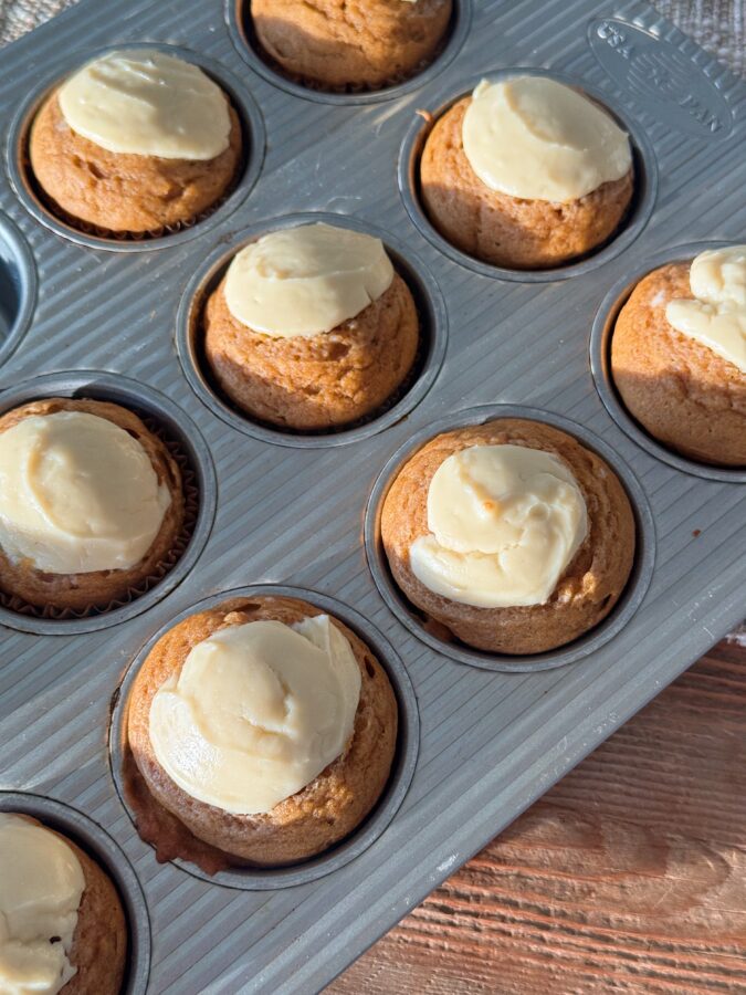 pumpkin cream cheese muffins