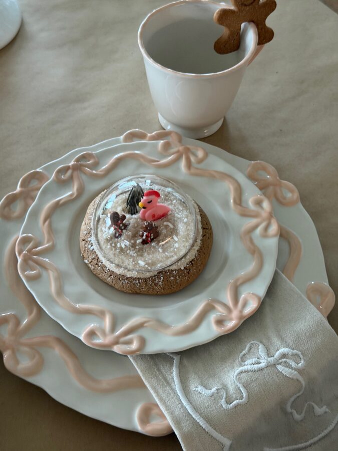 snow globe cookies