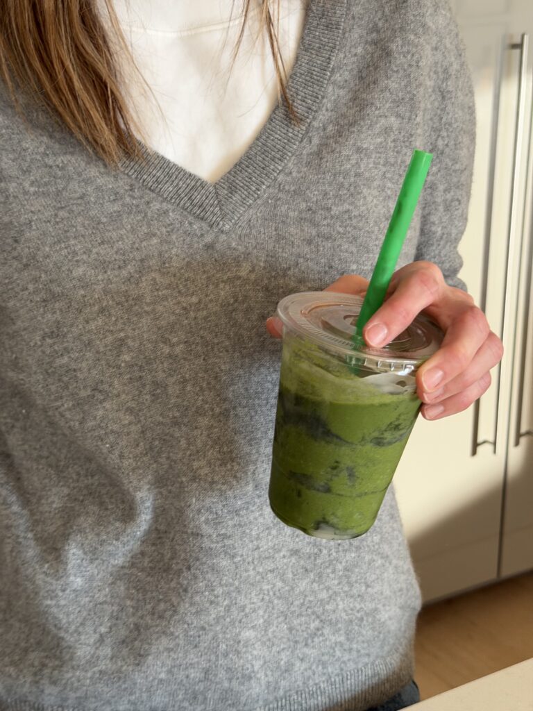 Erewhon-Inspired Vanilla Matcha Smoothie (Lori Harvey Inspired)