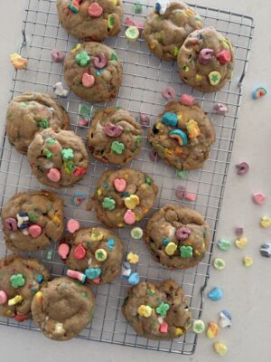 Lucky Charms Cookies