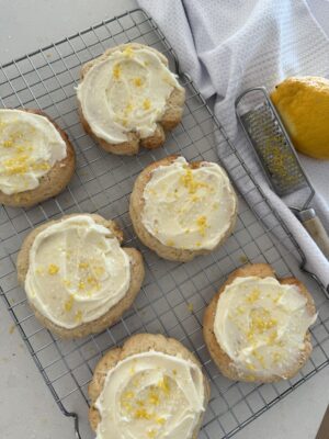 Thick and Soft Lemon Cookies (Lemon Smash cookies)