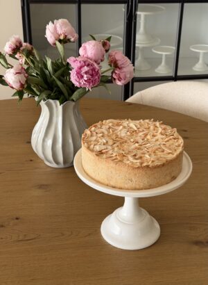 The Ultimate Coconut Cream Pie Cheesecake