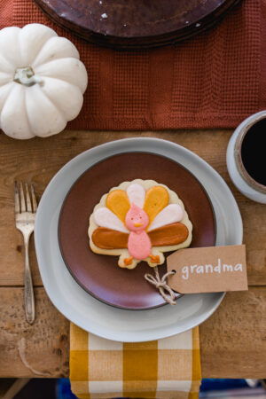 Thanksgiving Dessert Ideas: Cakes, Cupcakes & Cookies